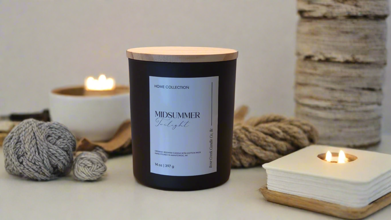 14 oz Organic Beeswax Candle - 2 cotton wicks in a Decorative Black Jar with Wood Lid